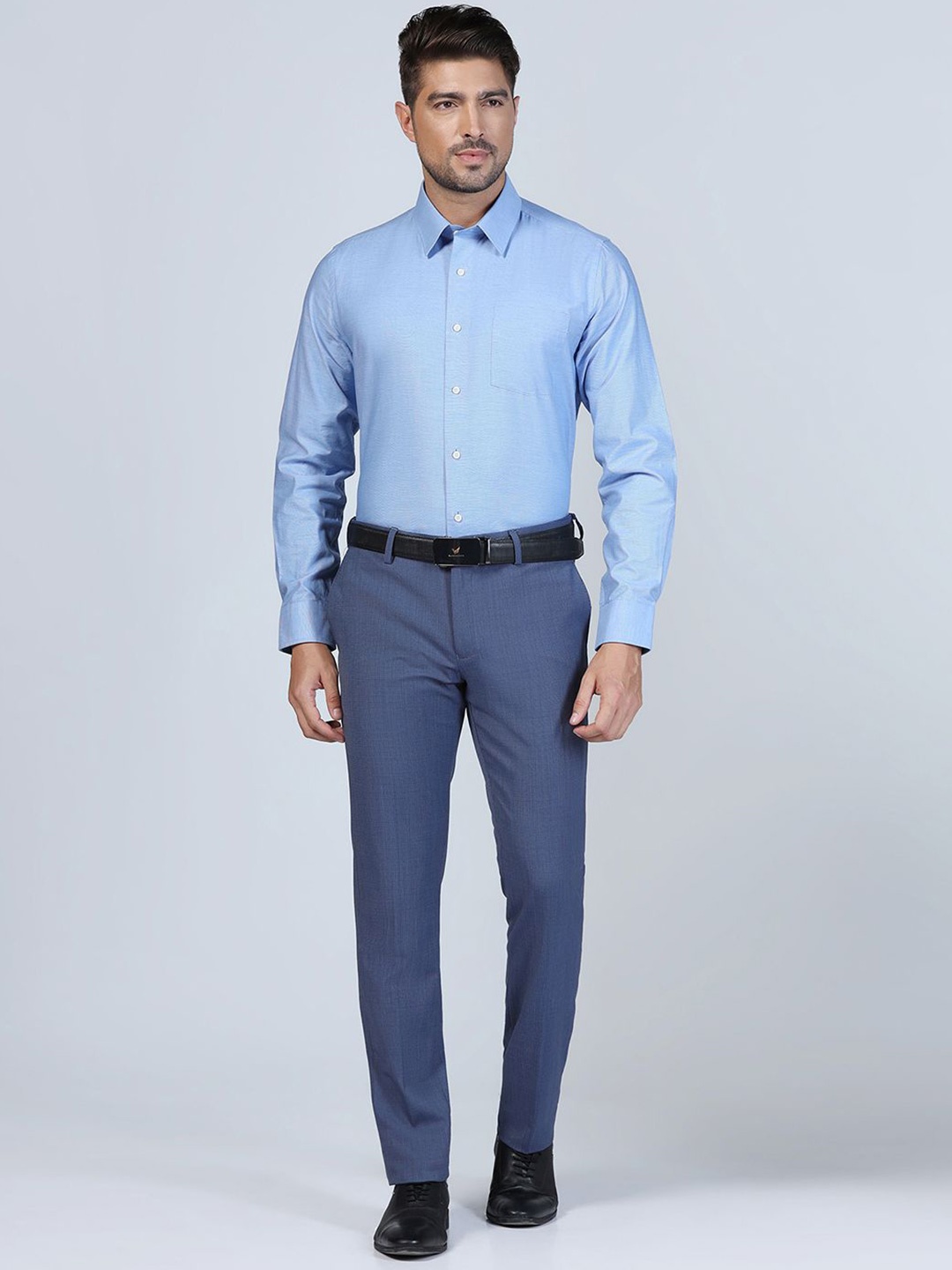 

Blackberrys Men Slim Fit Opaque Formal Shirt, Blue