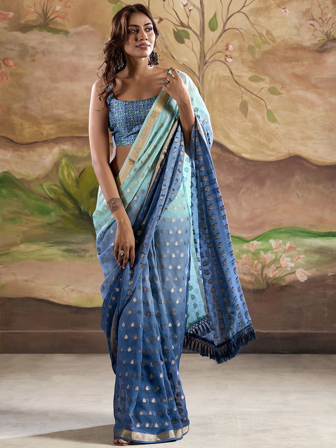 

Mitera Ombre Zari Banarasi Saree With Blouse Piece, Blue