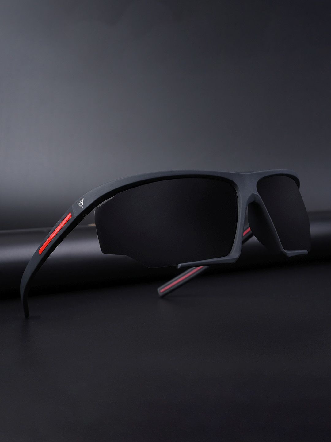 

Voyage Unisex Shield Sunglasses with UV Protected Lens, Black