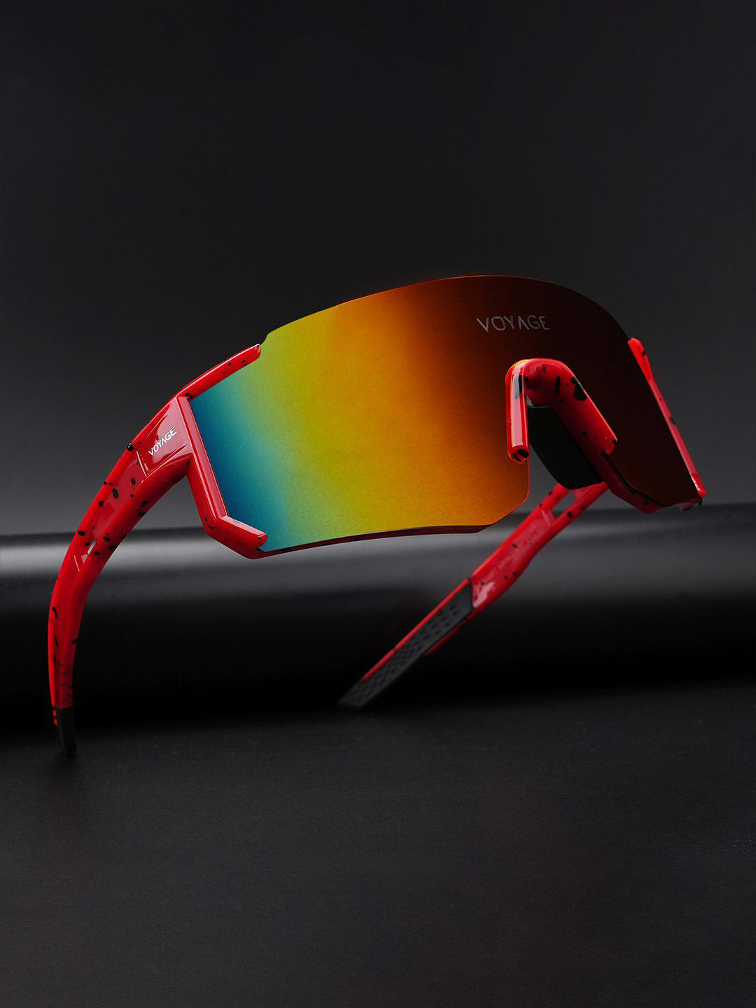 

Voyage Unisex Shield Sunglasses with Polarised and UV Protected Lens, Blue