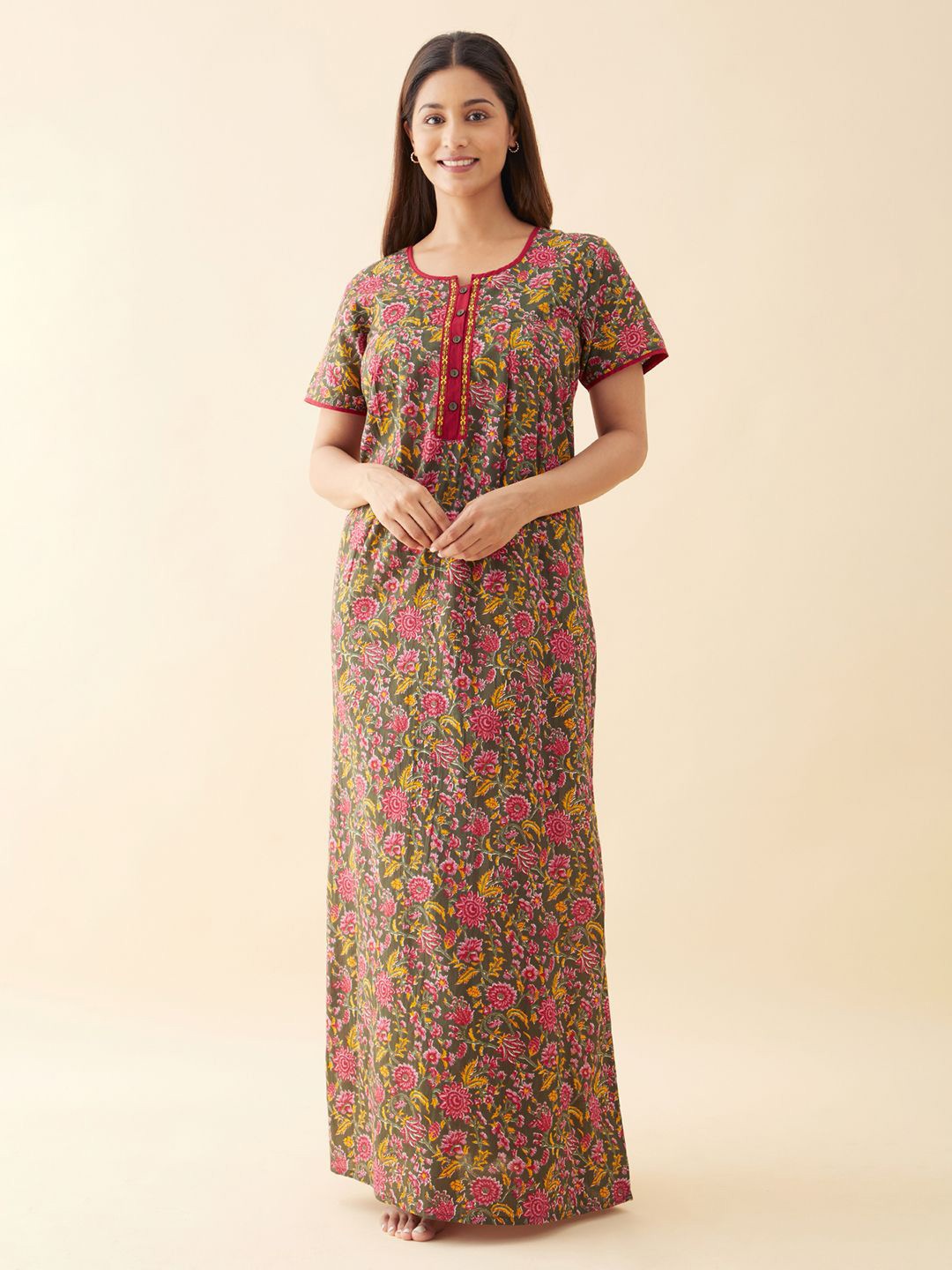 

Maybell Cotton Round Neck Printed Maxi Nightdress, Green