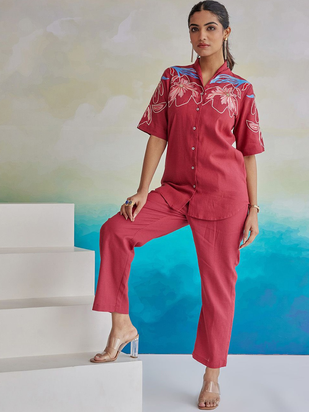

Kaftanize Floral Embroidered Shirt With Trousers, Red