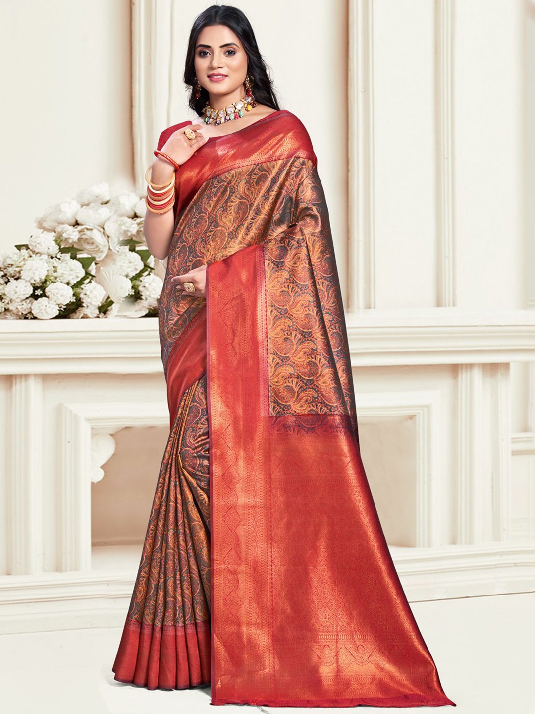 

Ishin Woven Design Zari Saree, Red