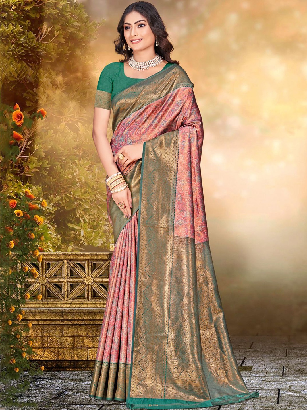 

Ishin Woven Design Zari Saree, Pink