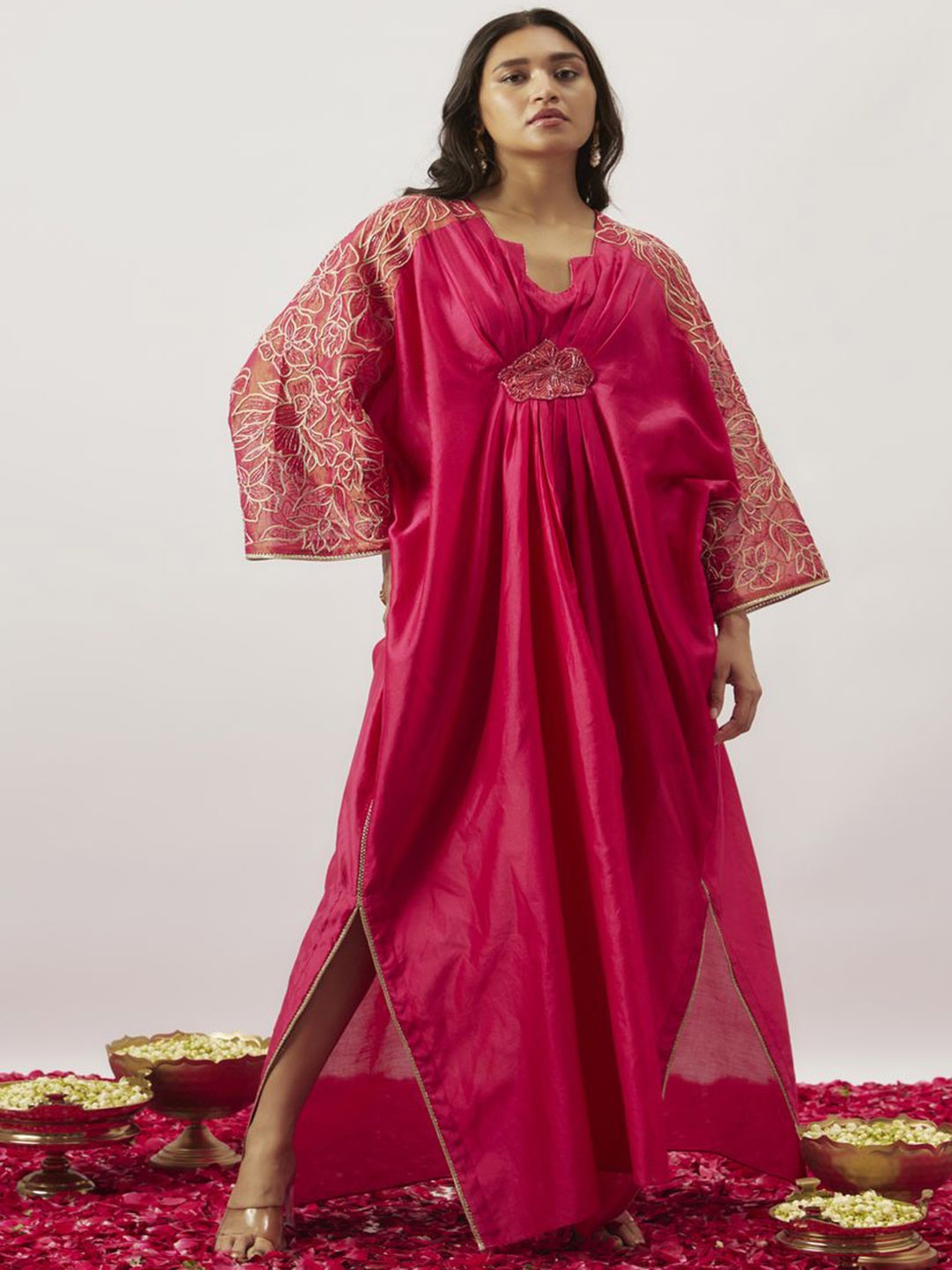 

The Aarya Women Floral Kimono Sleeve Kaftan Maxi Dress, Pink