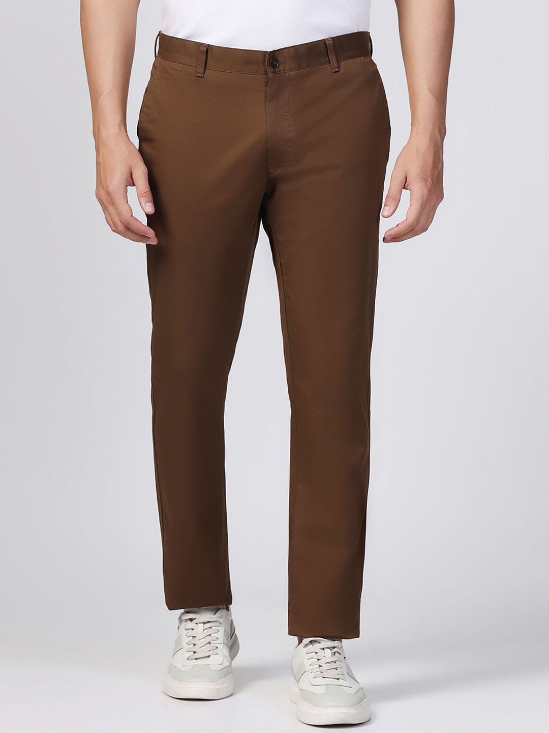 

Blackberrys Men B-95 Slim Fit Mid-Rise Flat-Front Trousers, Brown