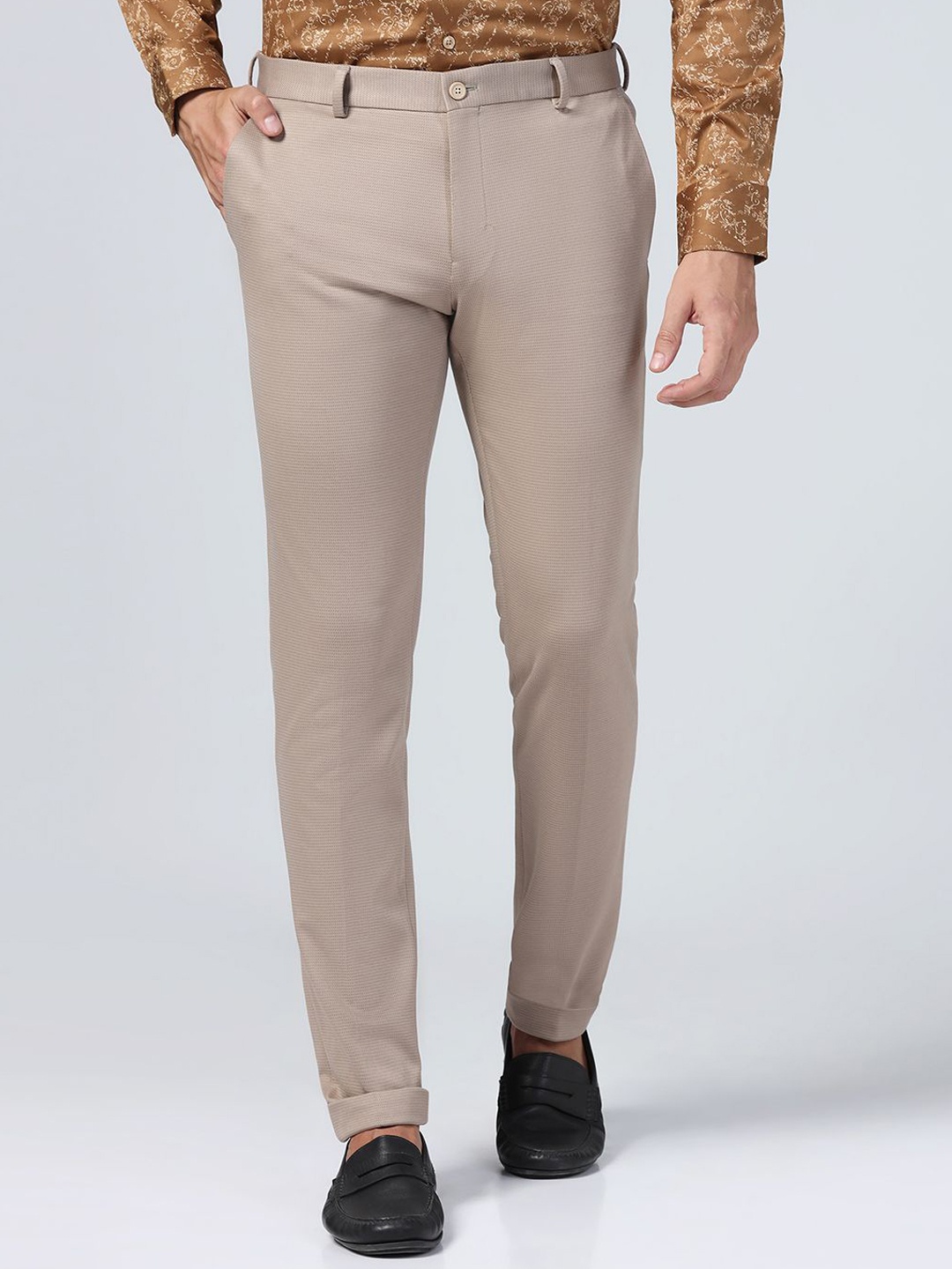 

Blackberrys Men Slim Fit Chinos Trousers, Beige