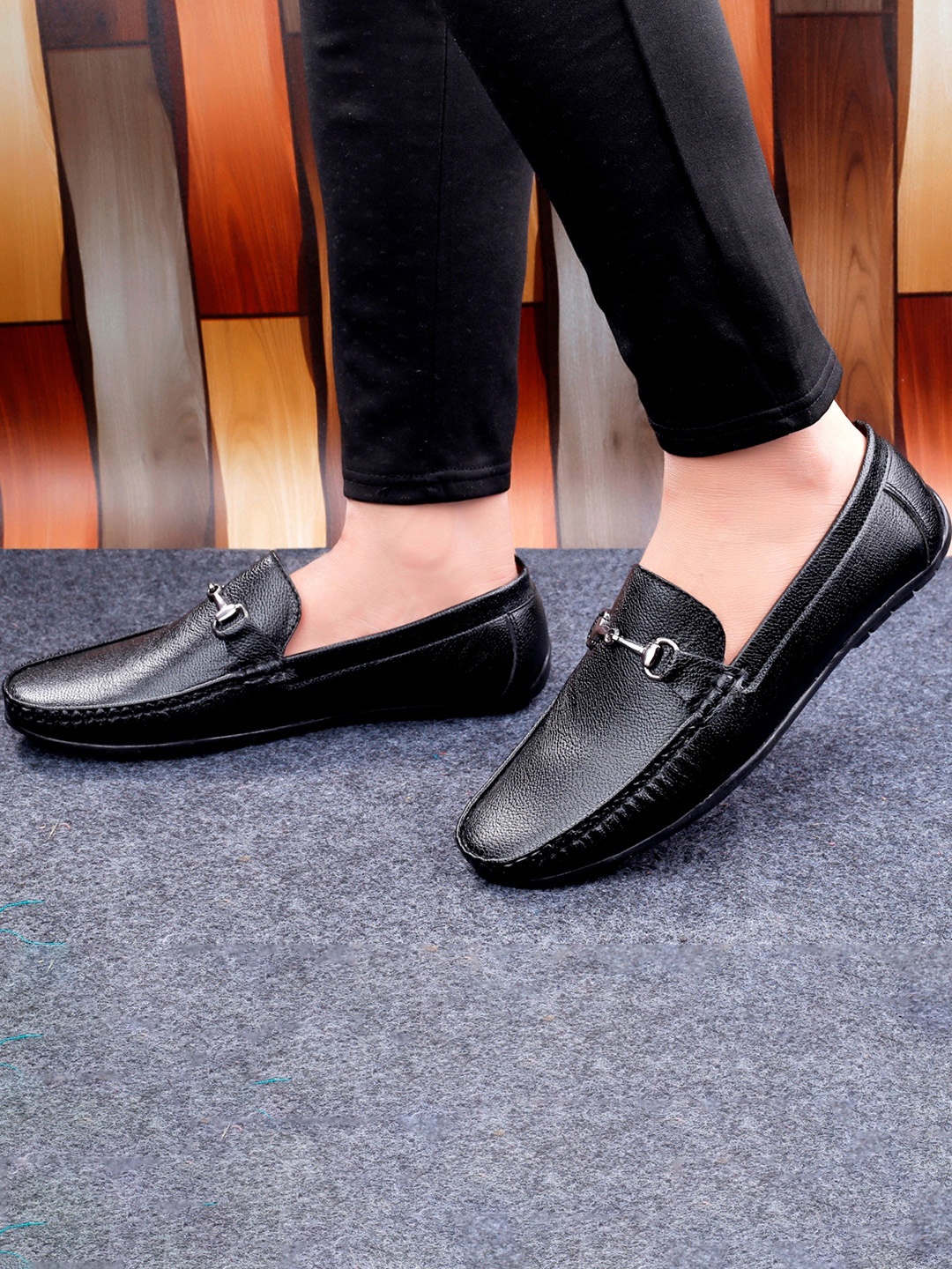 

HERE&NOW Men Solid Slip-on Buckel Party Wear Formal Loafers, Black