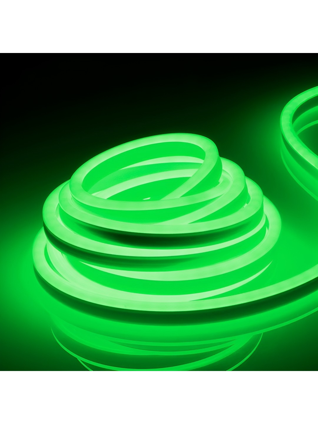

ENORMITY Green Rice Shaped String Lights
