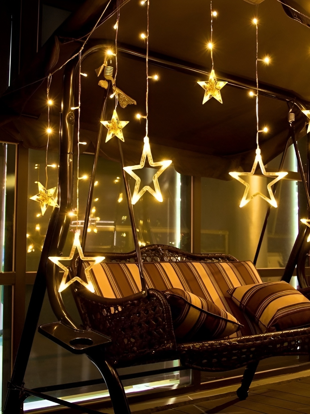 

ENORMITY Yellow & White Waterproof Star String Lights