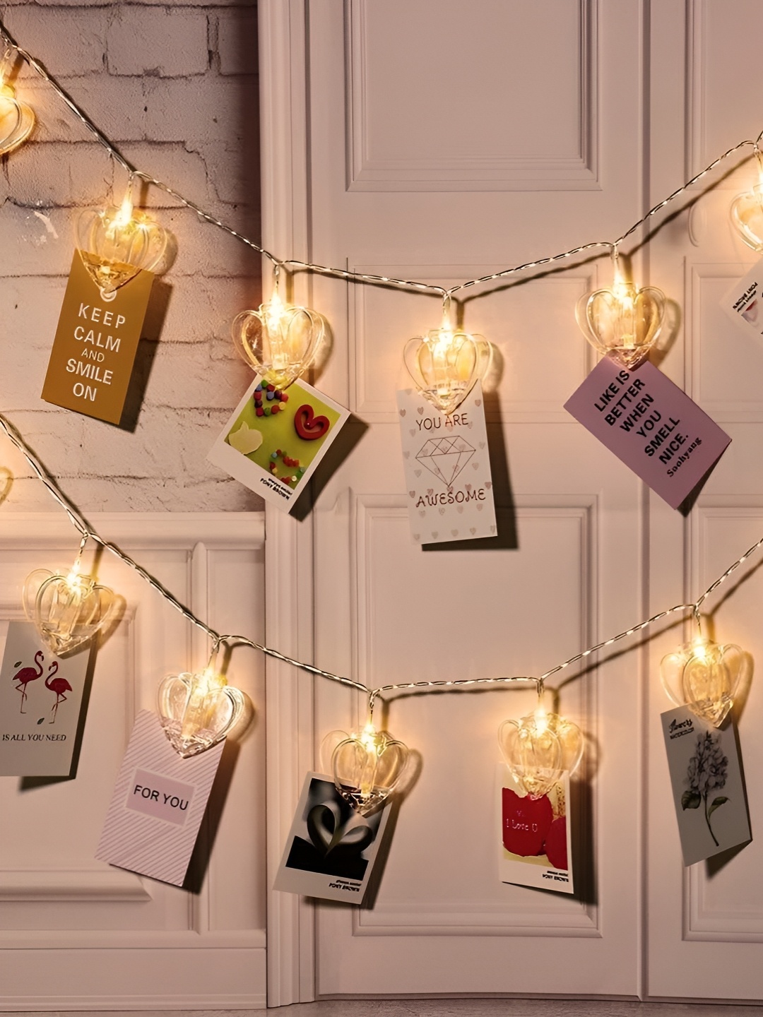 

ENORMITY Yellow Heart Shape String Lights