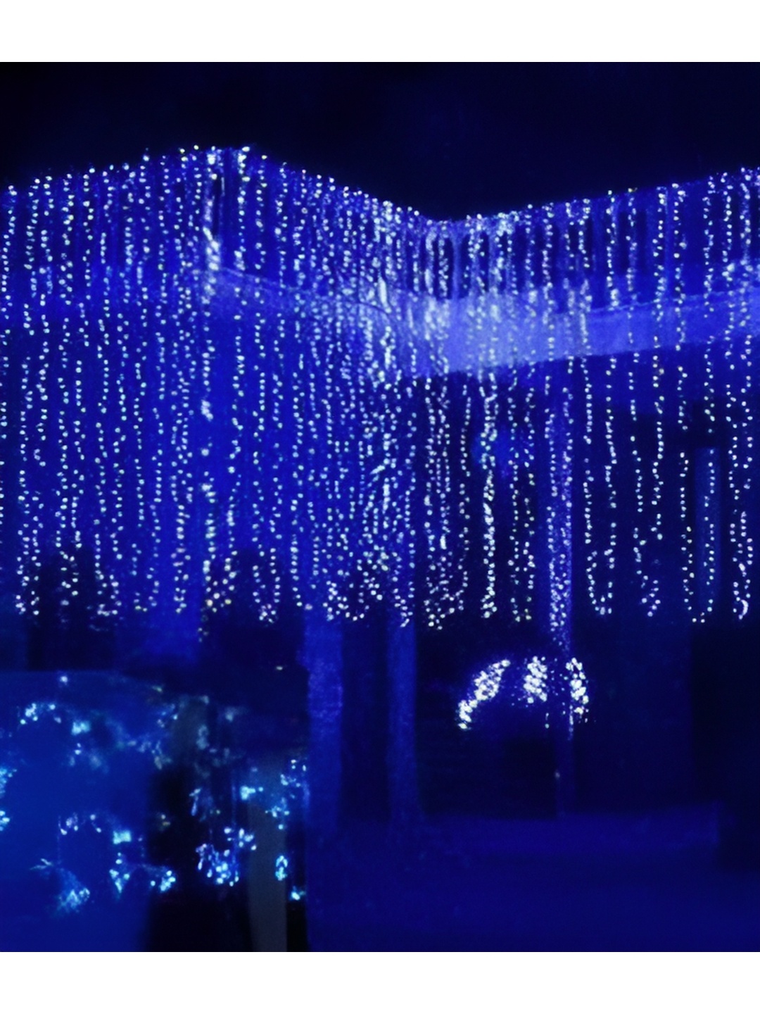 

ENORMITY Blue Rice Shape String Lights