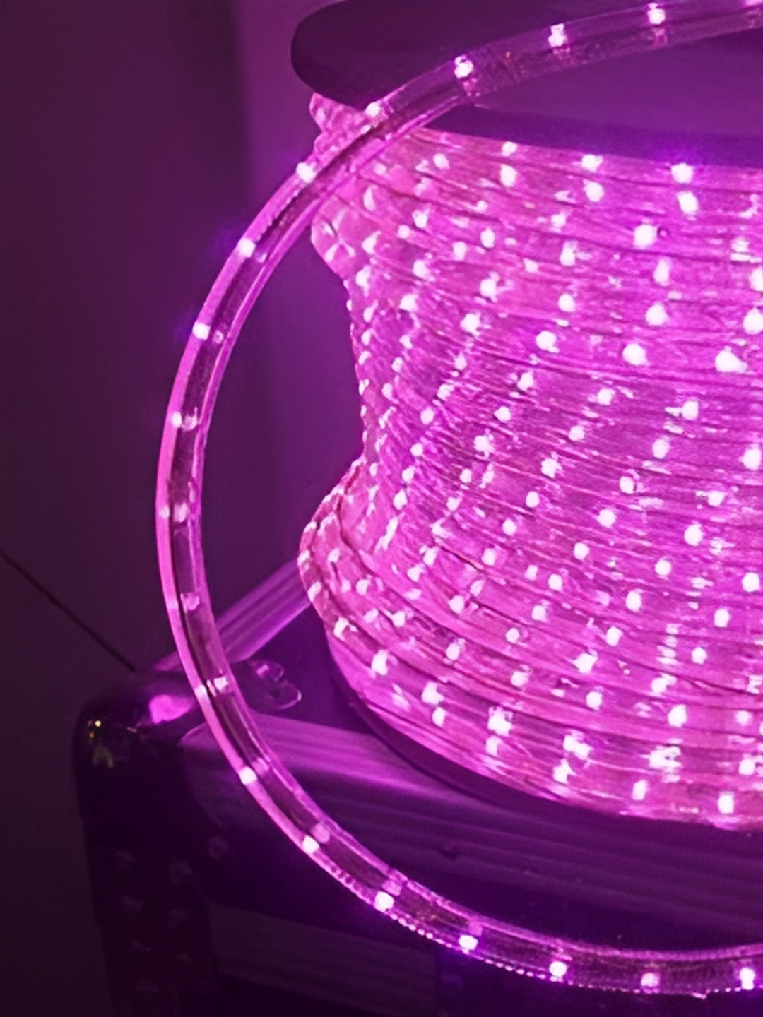 

ENORMITY Pink Rice Shaped LED String Lights Rope
