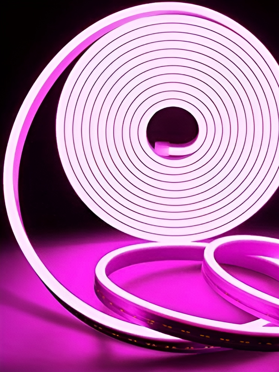 

ENORMITY Pink Rice-Shaped String Lights