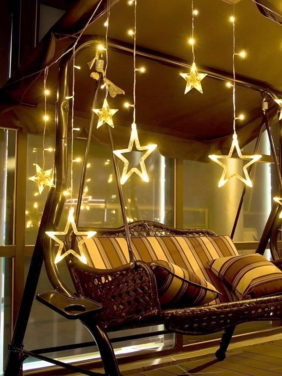 

ENORMITY Yellow Star Shape String Lights