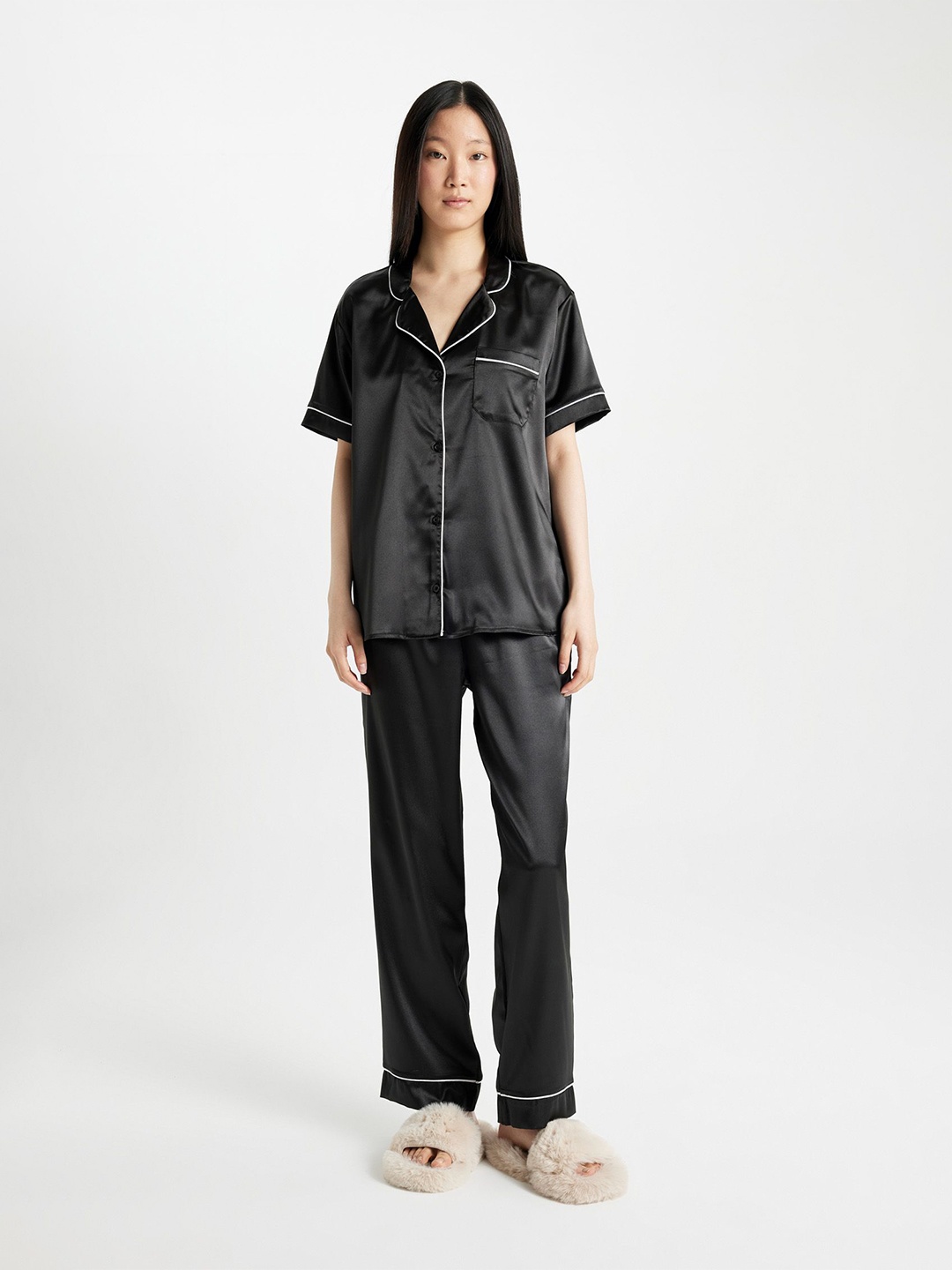 

DeFacto Lapel Collar Shirt With Pyjama, Black