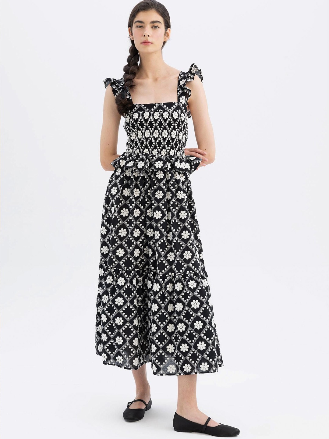 

DeFacto Floral Print Flutter Sleeve A-Line Dress, Black