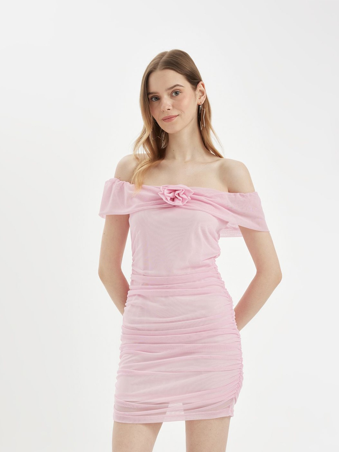 

DeFacto Off-Shoulder Gathered Bodycon Dress, Pink