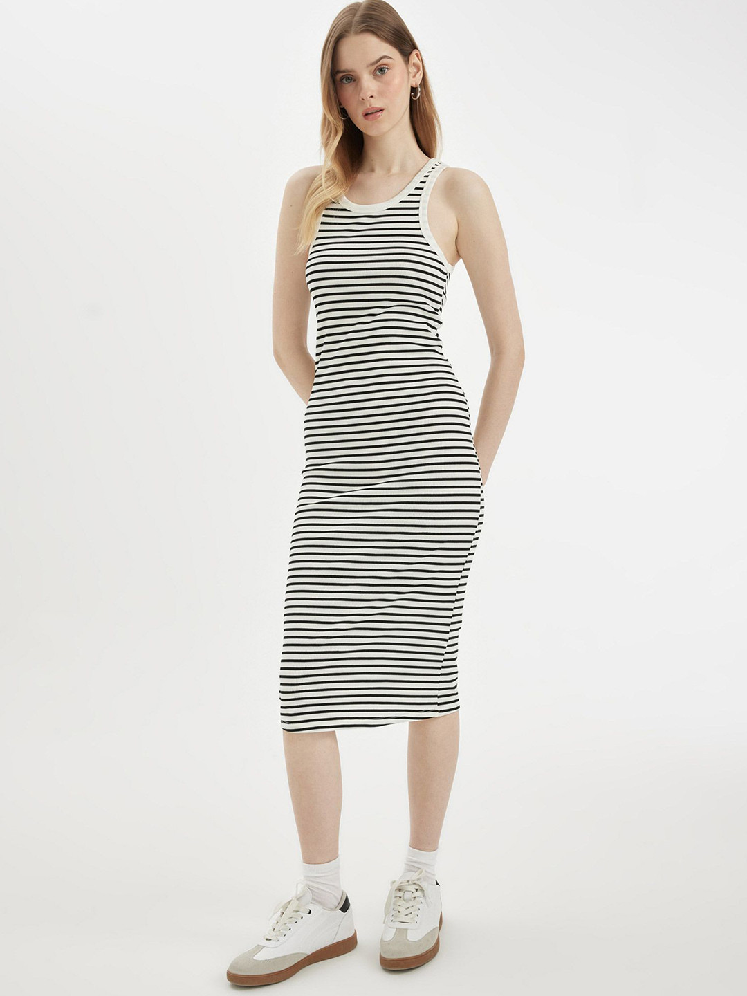 

DeFacto Striped Bodycon Midi Dress, Na