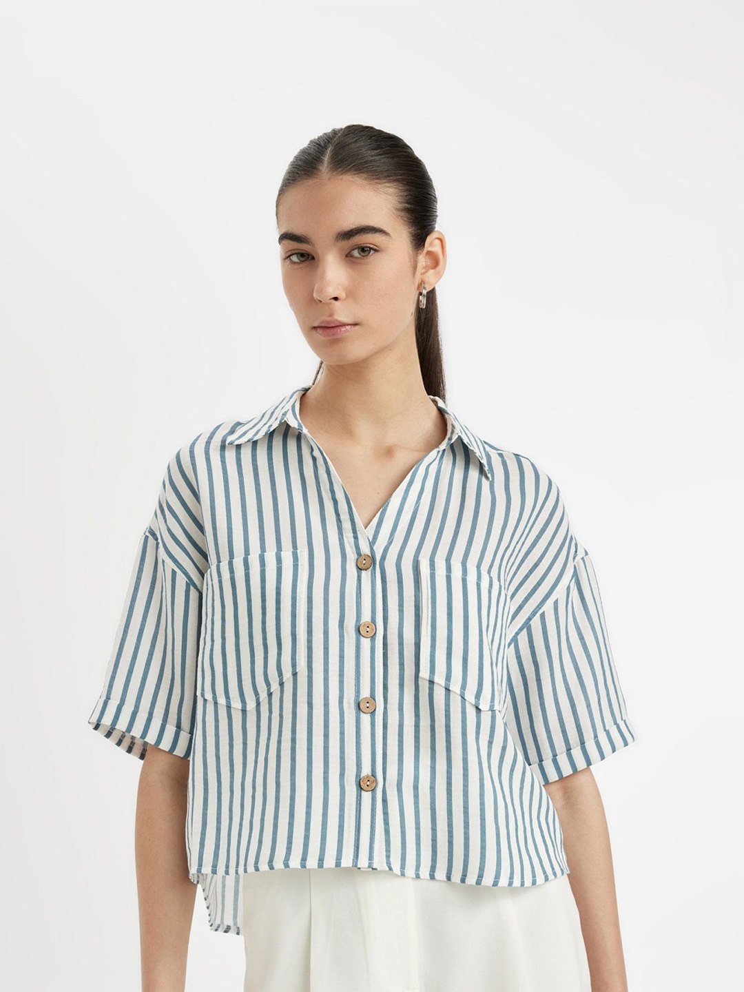 

DeFacto Women Opaque Striped Casual Shirt, Green