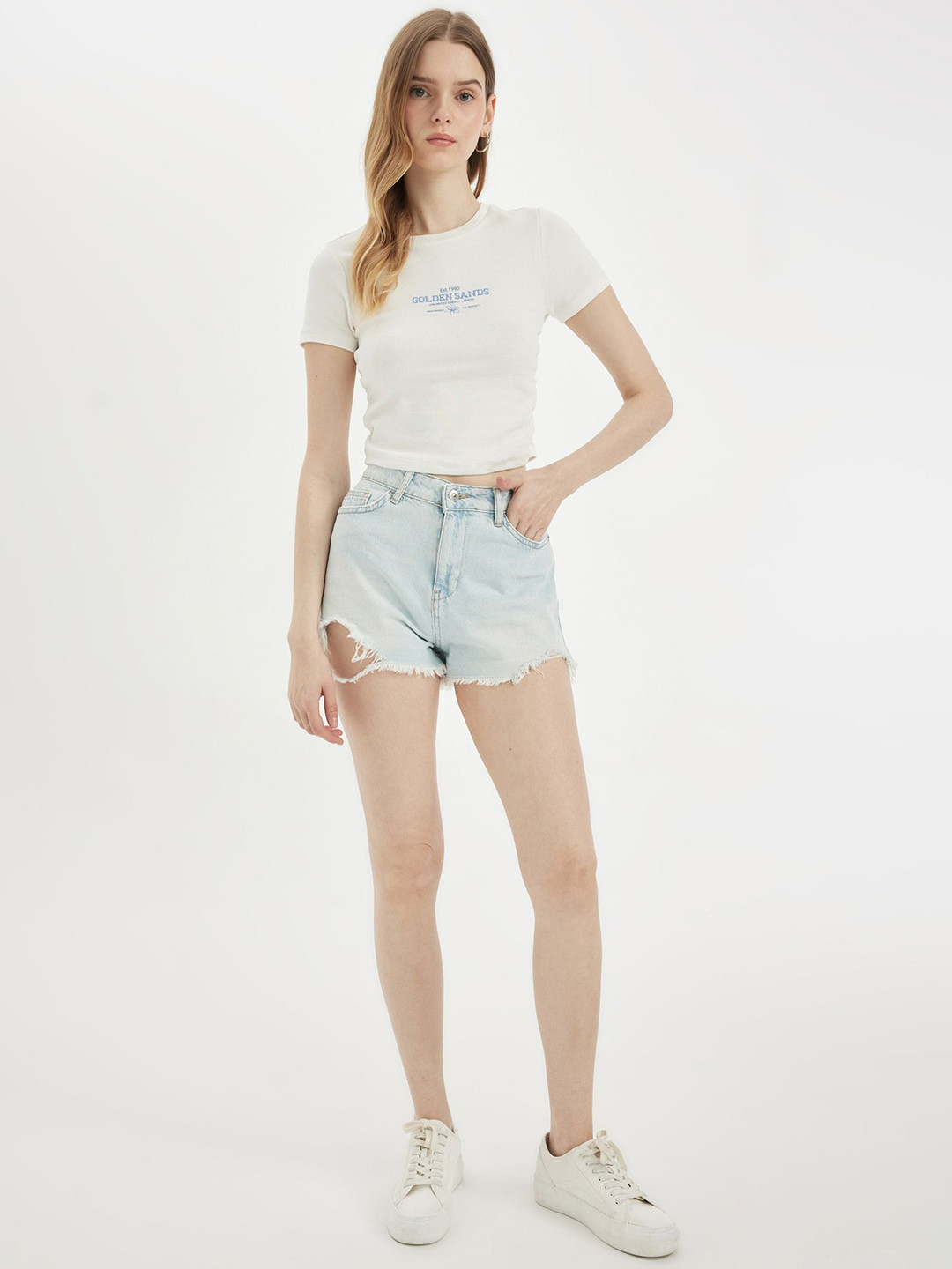 

DeFacto Women Washed Denim Shorts, Blue