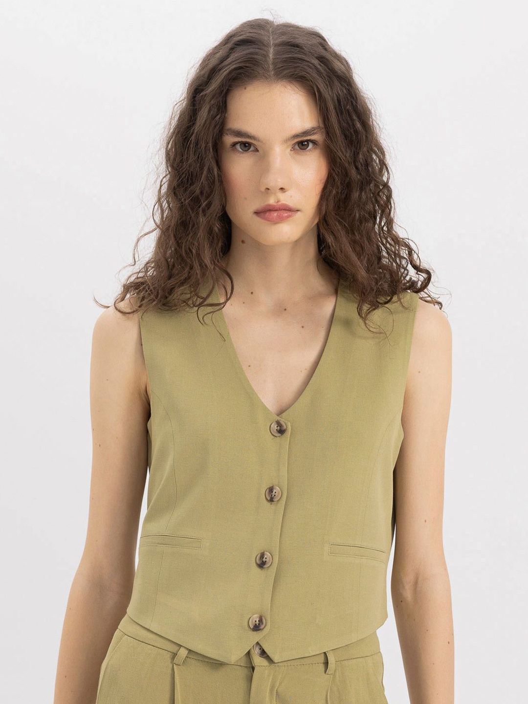 

DeFacto Women Woven Crop Waistcoat, Khaki