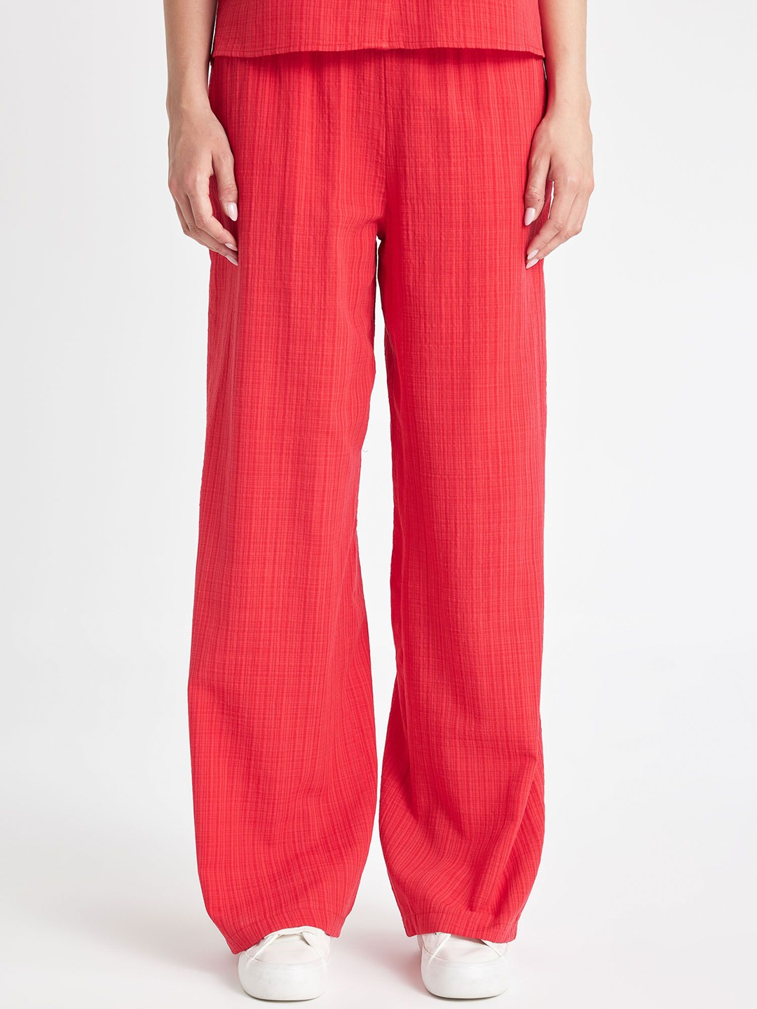 

DeFacto Women Regular Fit Parallel Trousers, Red