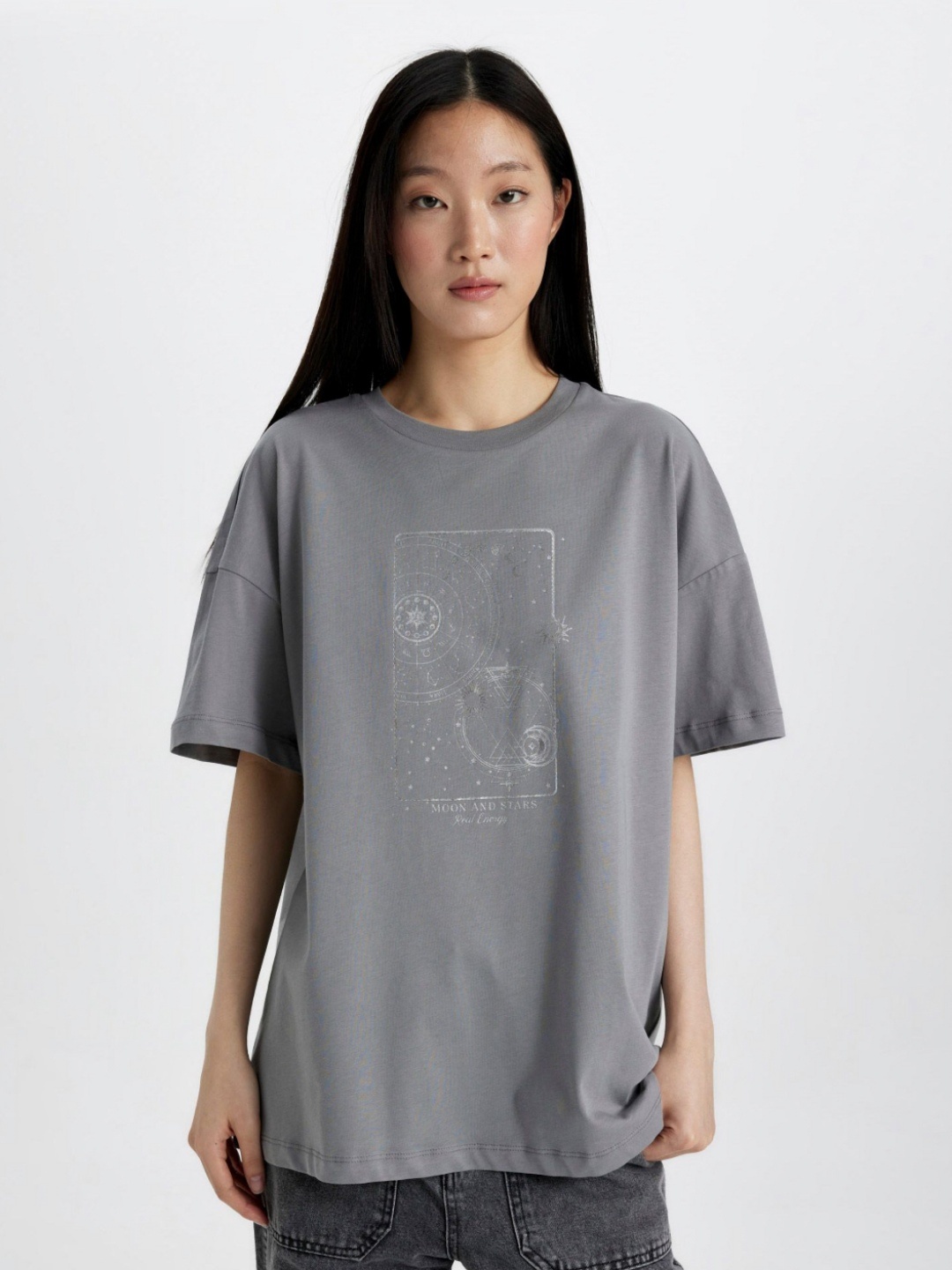 

DeFacto Women Printed Half Sleeves T-shirt, Grey