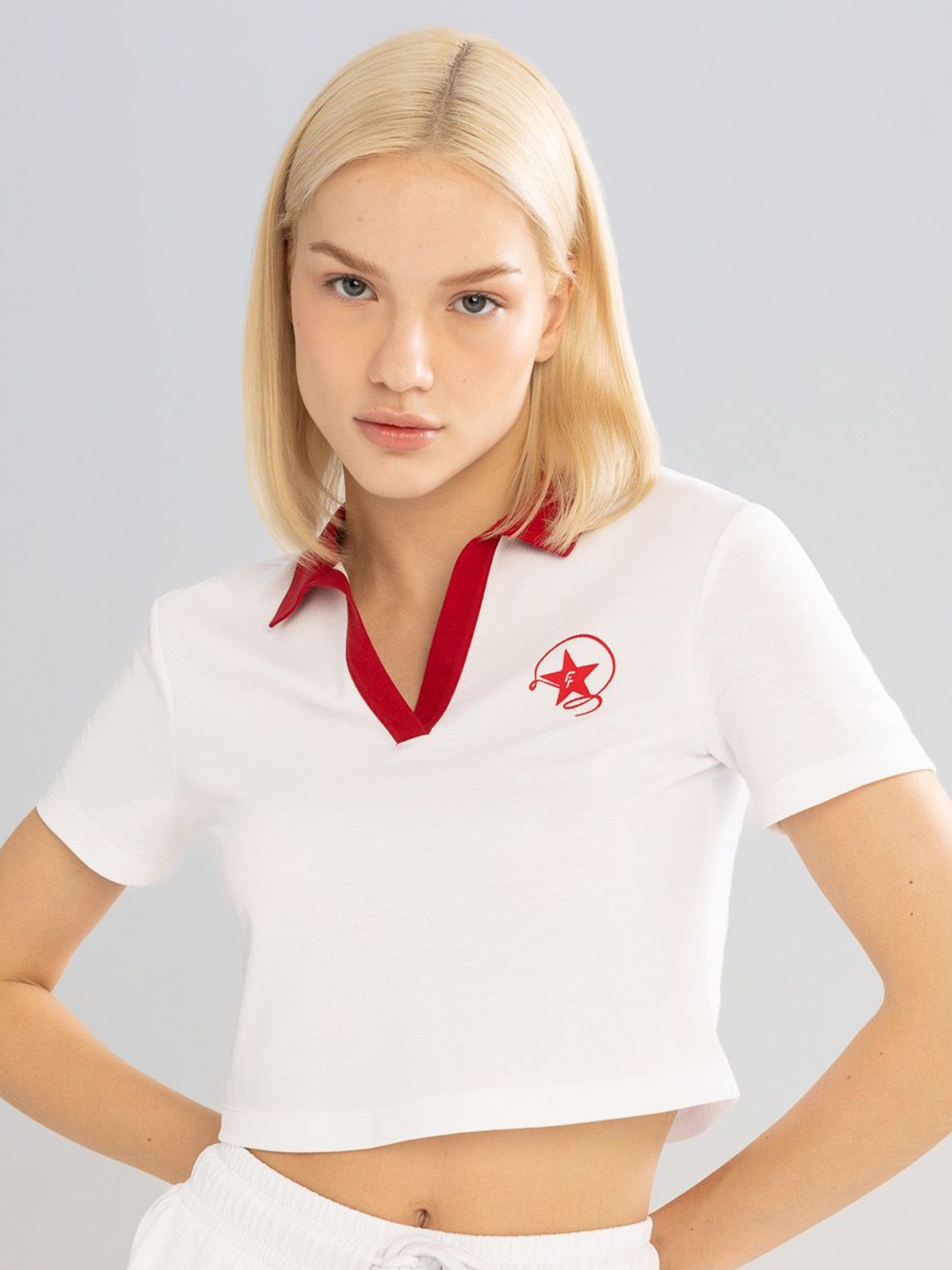 

DeFacto Women Polo Collar Boxy T-shirt, White