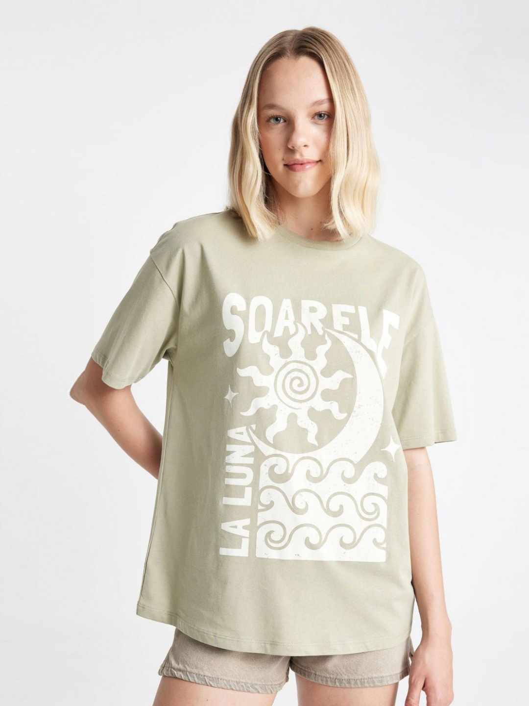 DeFacto Women Typography Printed Extended Sleeves T-shirt, Green
