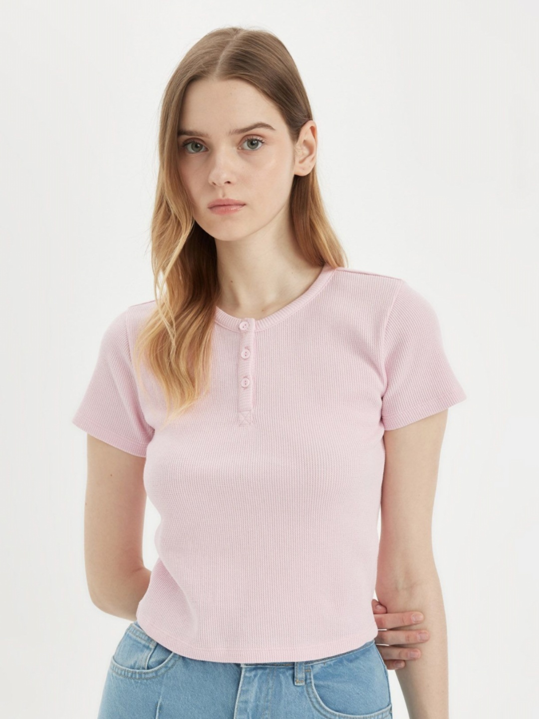 

DeFacto Women Henley Neck Boxy T-shirt, Na