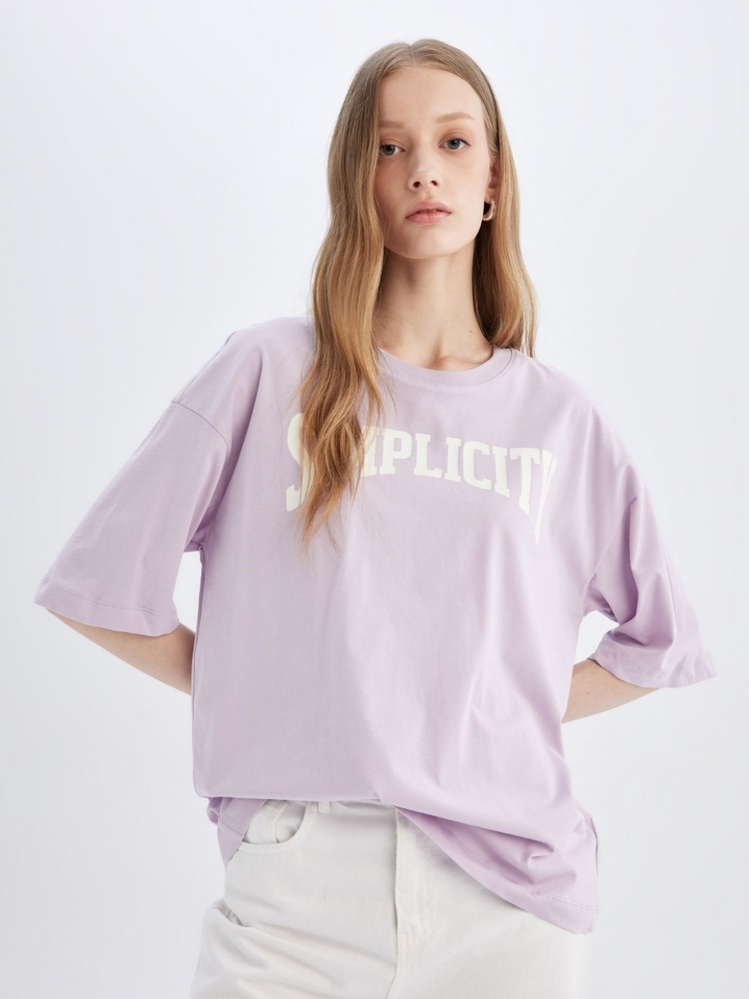 

DeFacto Women Typography Printed Three-Quarter Sleeves Round Neck T-shirt, Na