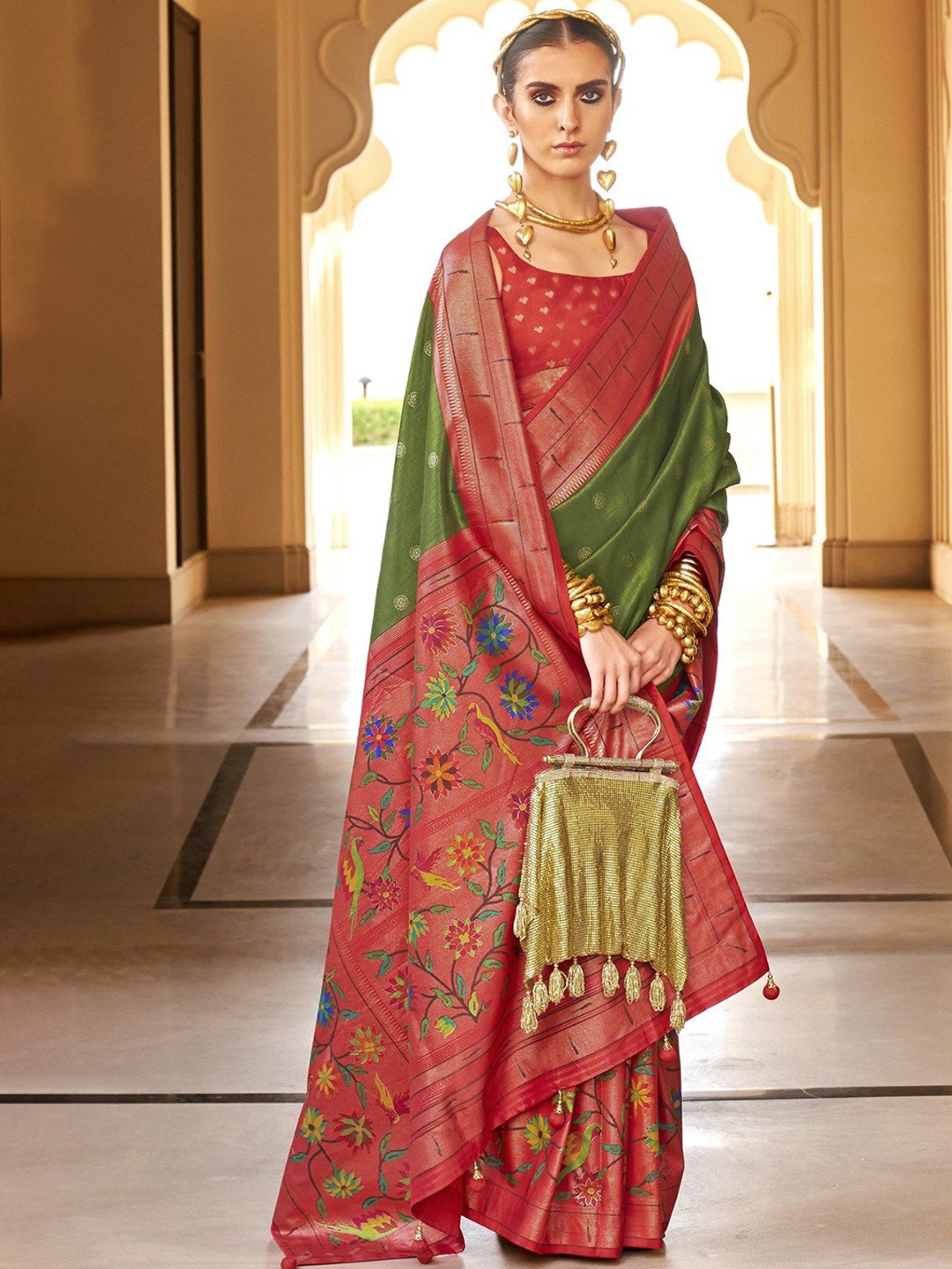 

MySilkLove Ethnic Motif Zari Woven Paithani Saree, Green