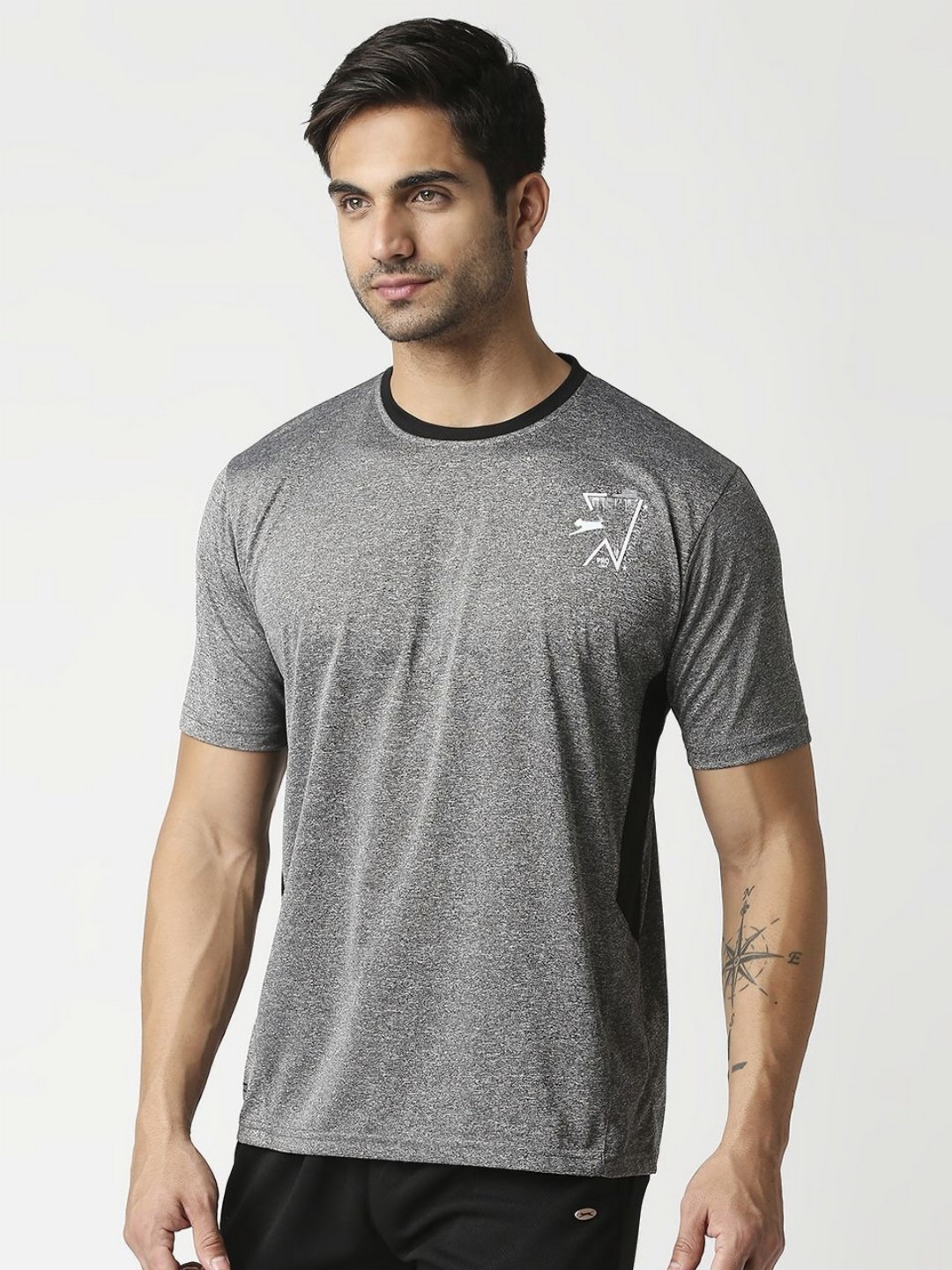 

Black Panther Men Raw Edge Regular Fit T-shirt