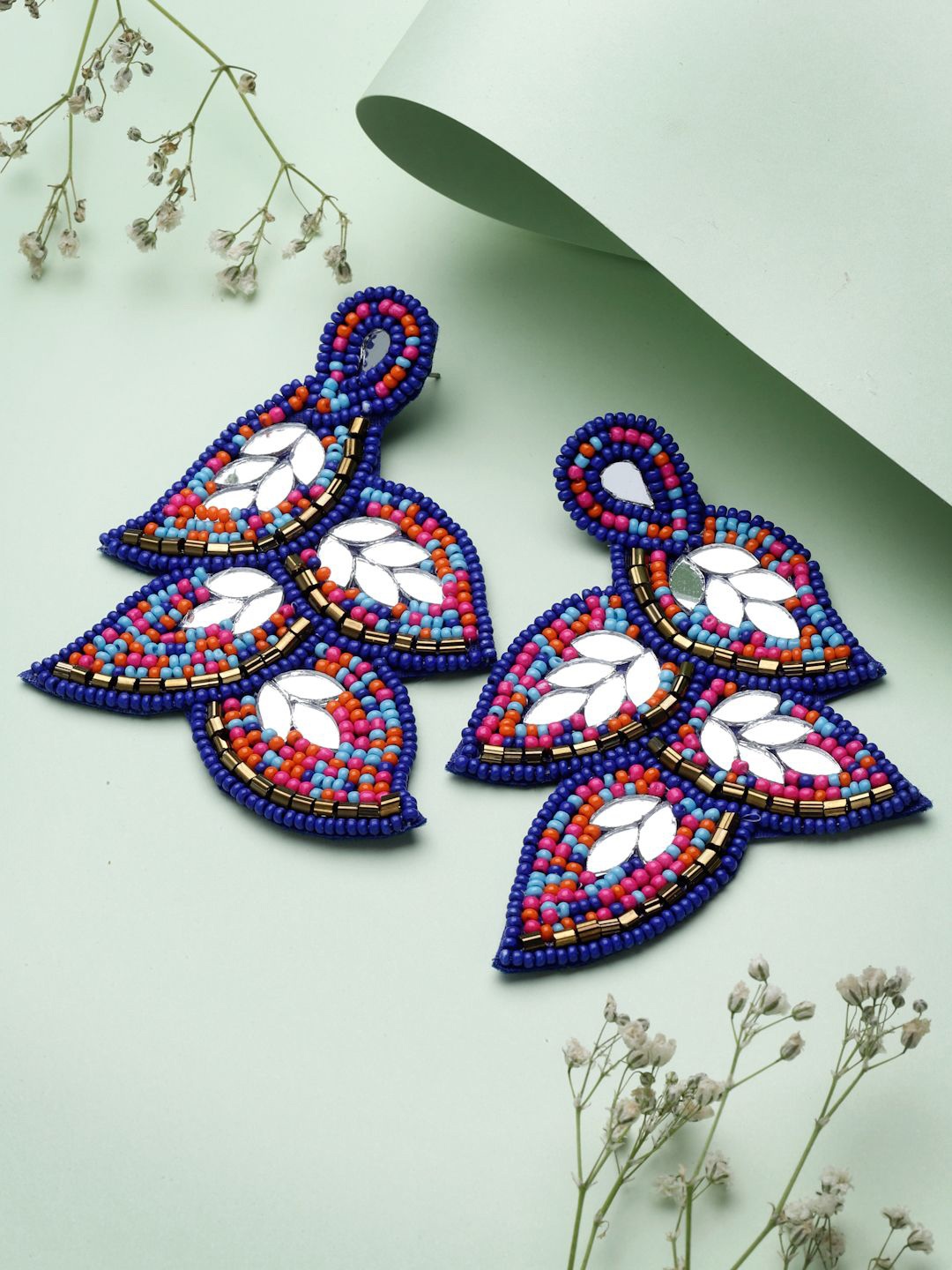 

Moedbuille Silver-Plated Stones Studded & Beaded Leaf Shaped Drop Earrings