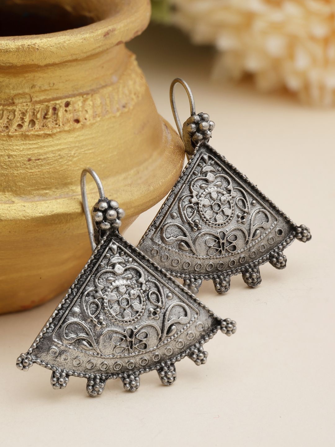 

Moedbuille Silver-Plated Triangular Oxidised Drop Earrings