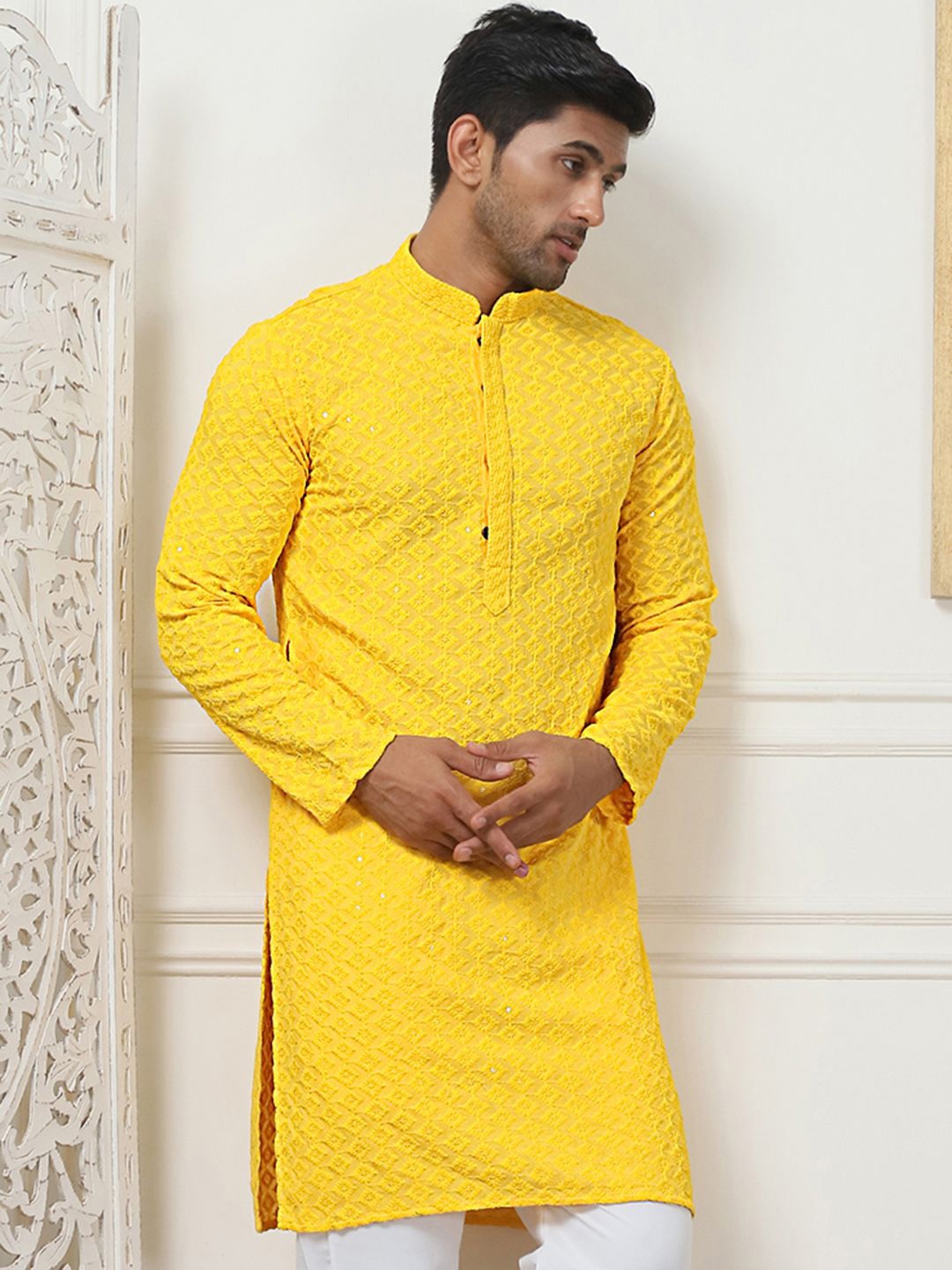 

Anouk Yellow Geometric Embroidered Mandarin Collar Sequinned Straight Kurta