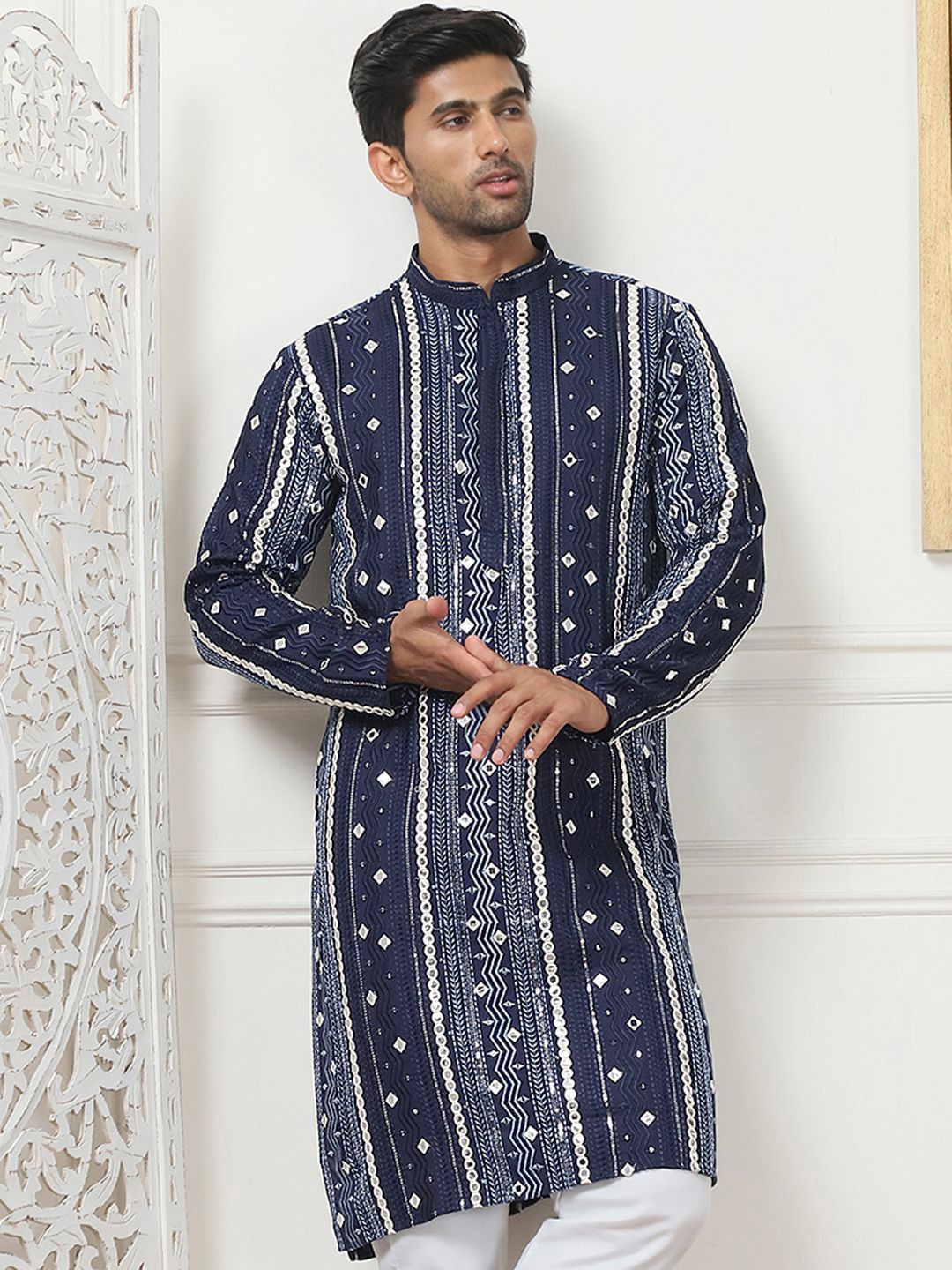 

Anouk Navy Blue Geometric Embroidered Mandarin Collar Mirror Work Silk Cotton Kurta