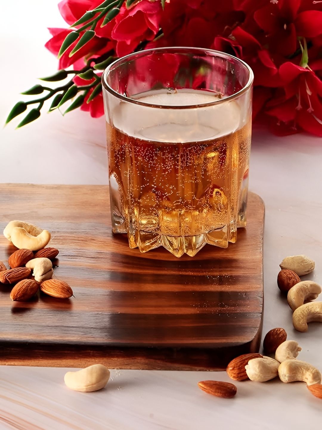 

Clovefry Transparent 6 Pieces Whiskey Glass
