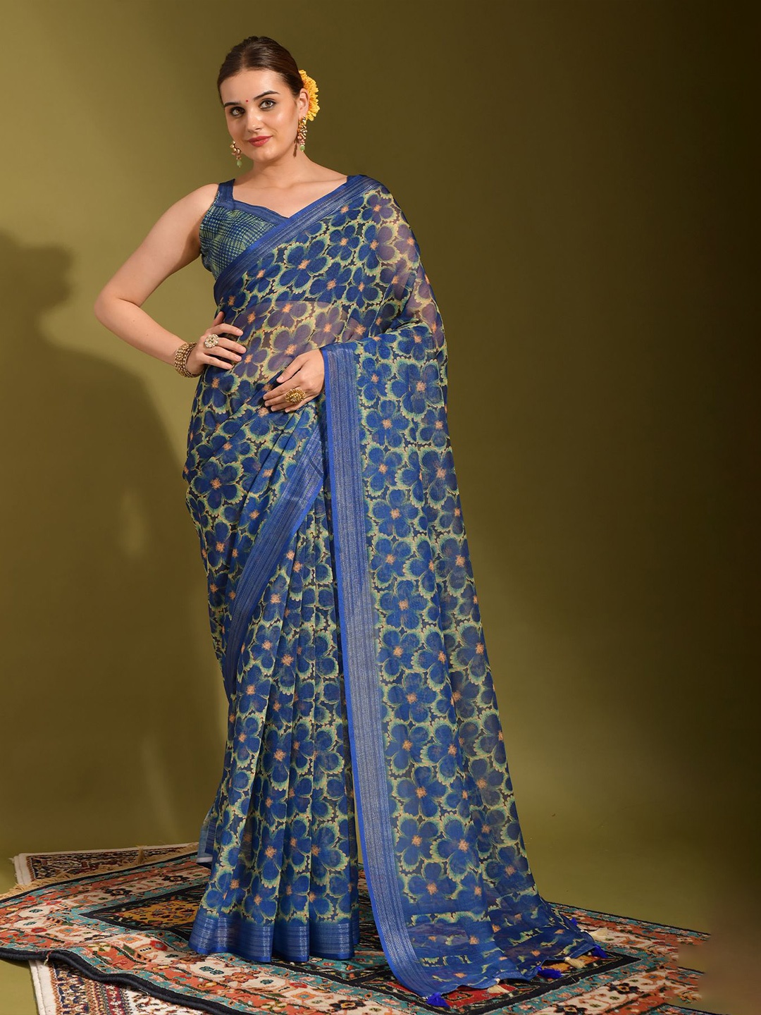 

CANIZZARO Floral Pure Linen Saree, Blue