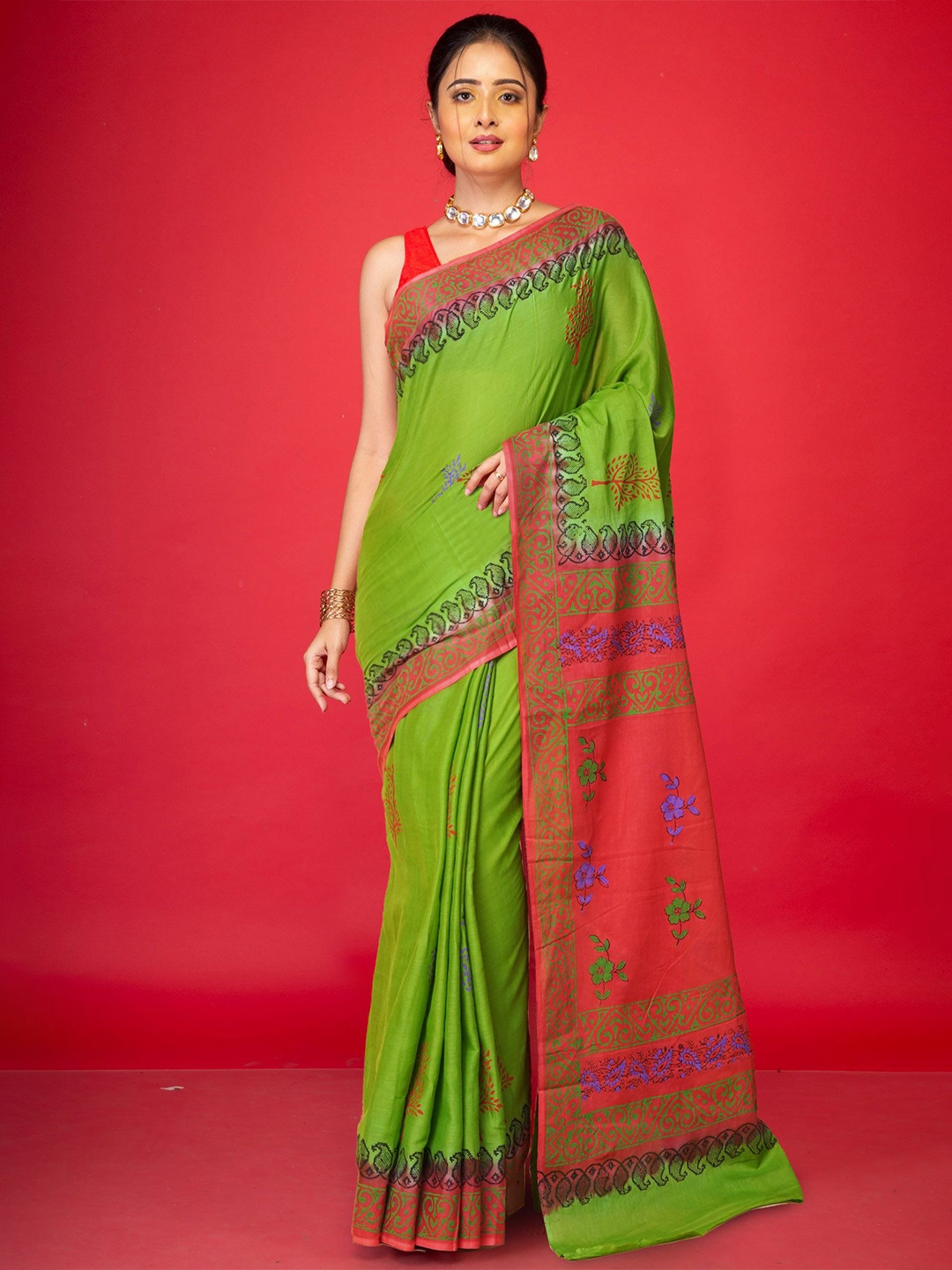 

Unnati Silks Ethnic Motifs Pure Cotton Handloom Block Print Saree, Green