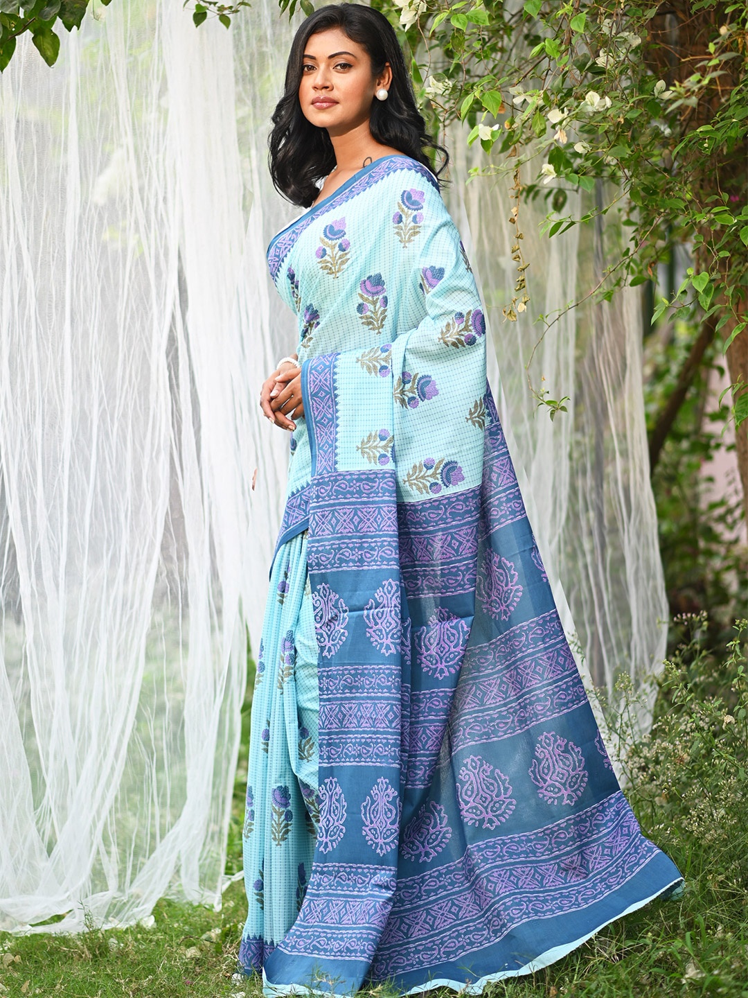 

Unnati Silks Ethnic Motif Pure Cotton Block Print Saree, Blue