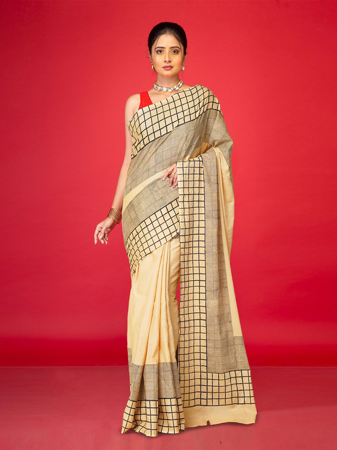 

Unnati Silks Checked Pure Cotton Handloom Block Print Saree, Black