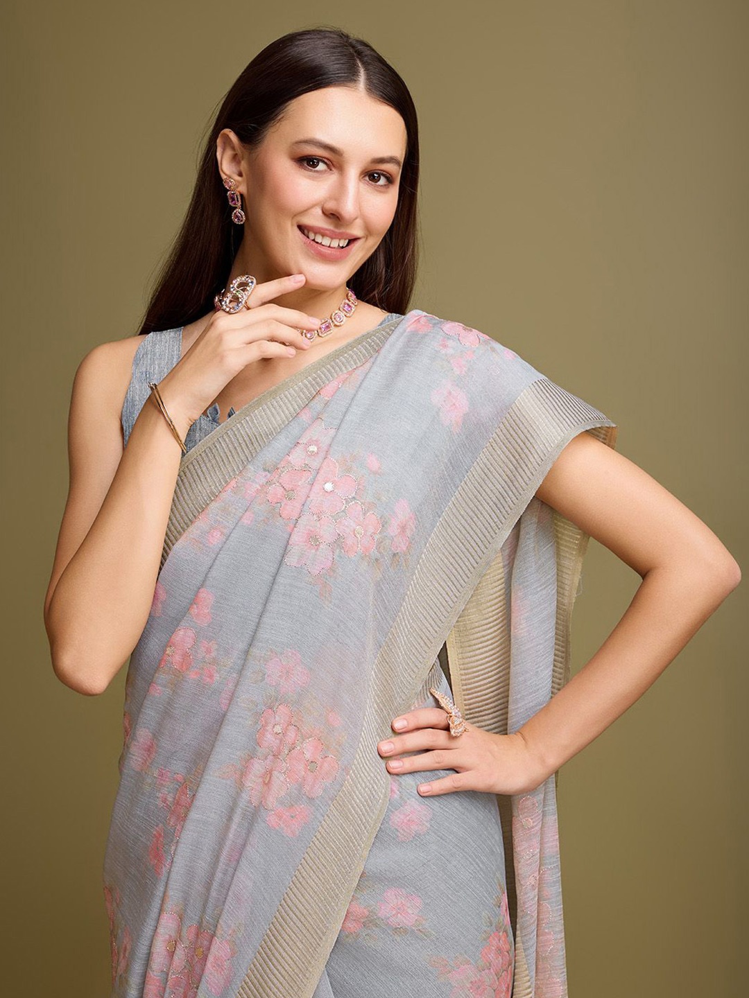 

Mitera Floral Mirror Work Tissue Saree, Teal