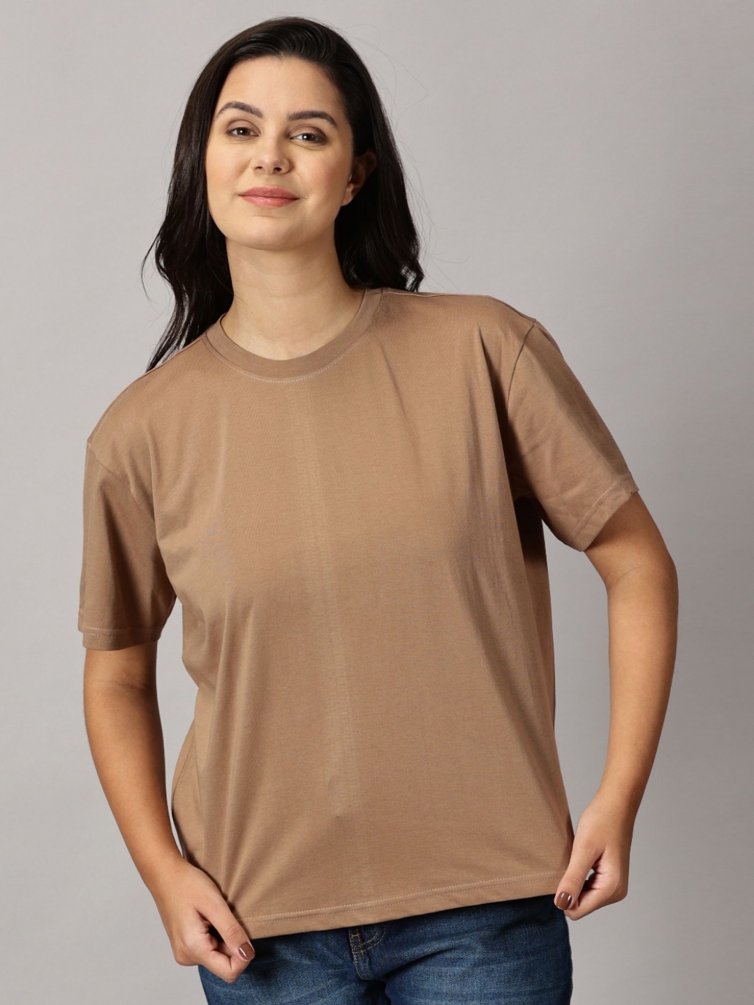 

THE HOLLANDER Women Solid Half Sleeve Regular Fit T-shirt, Beige