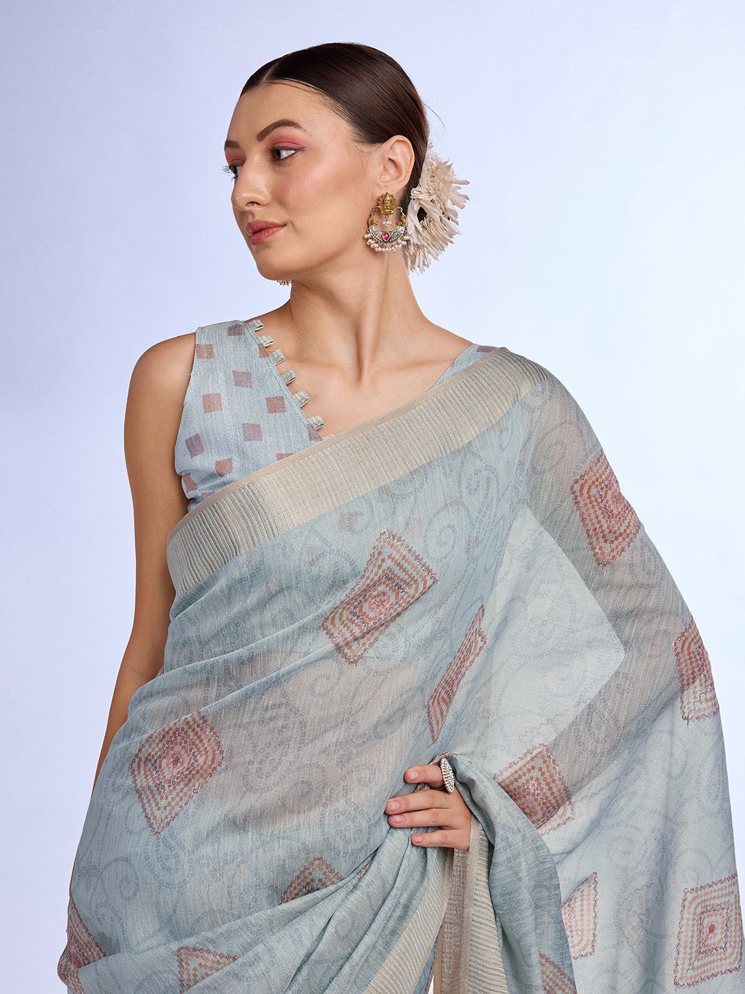

Mitera Ethnic Motifs Zari Tissue Saree, Grey