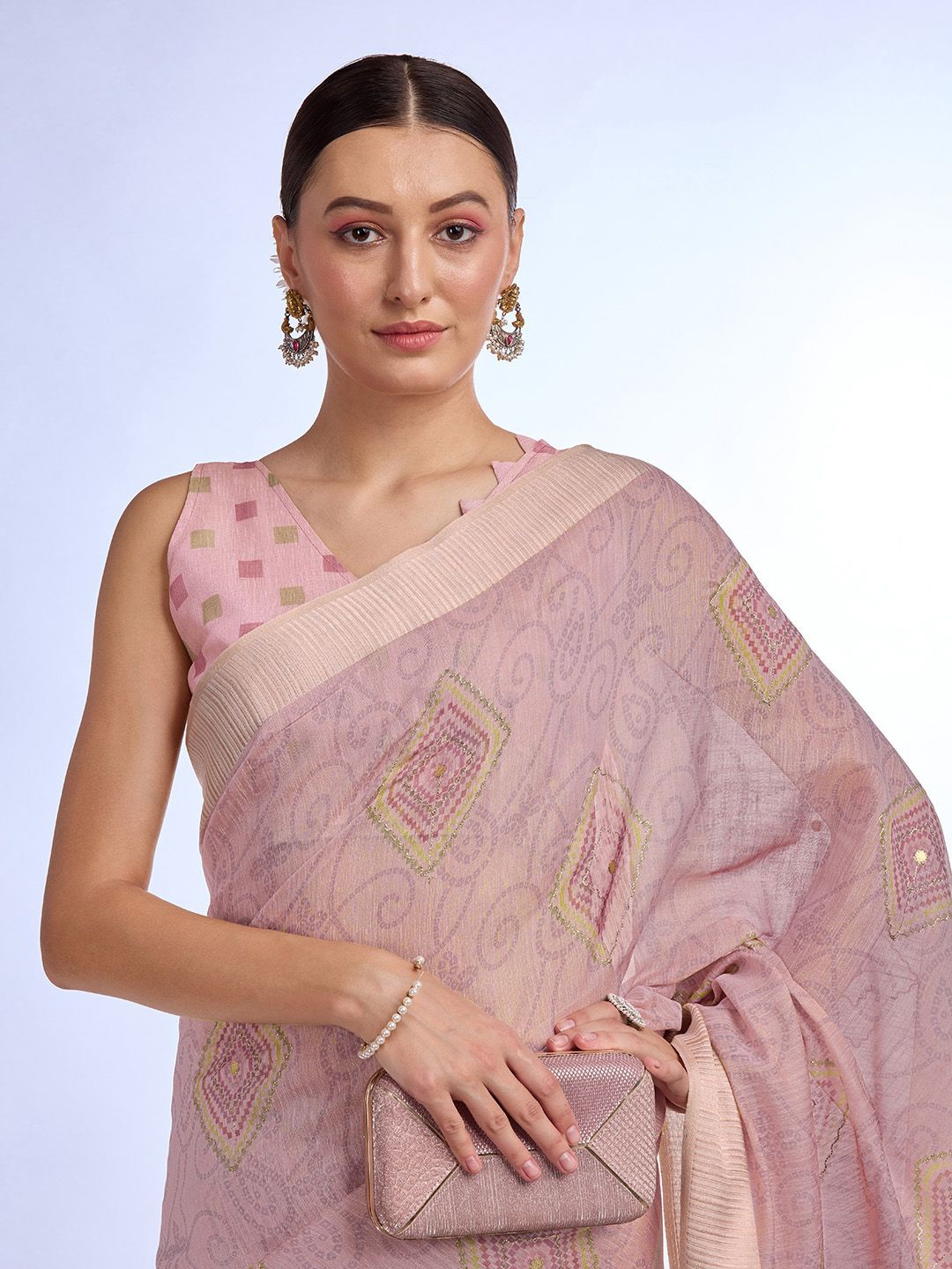 

Mitera Zari Woven Embellished Saree, Pink