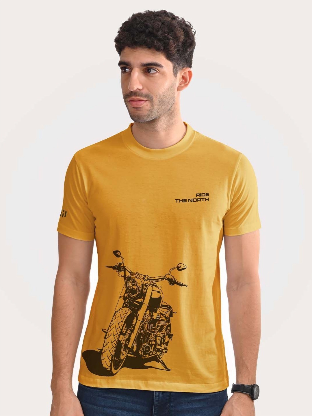 

Aero Armour Unisex Printed Pockets T-shirt, Yellow