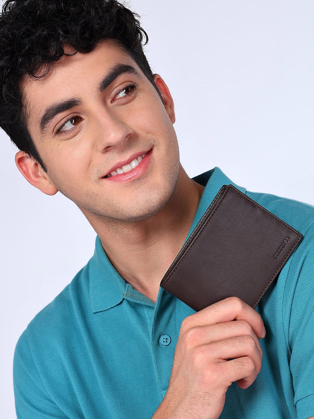 

Sassora Men Leather Two Fold Wallet, Brown