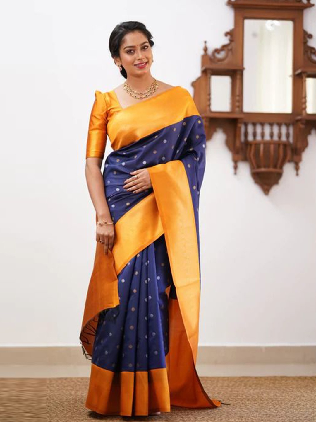 

revika Zari Woven Polka Dot Pure Silk Kanjeevaram Saree, Navy blue